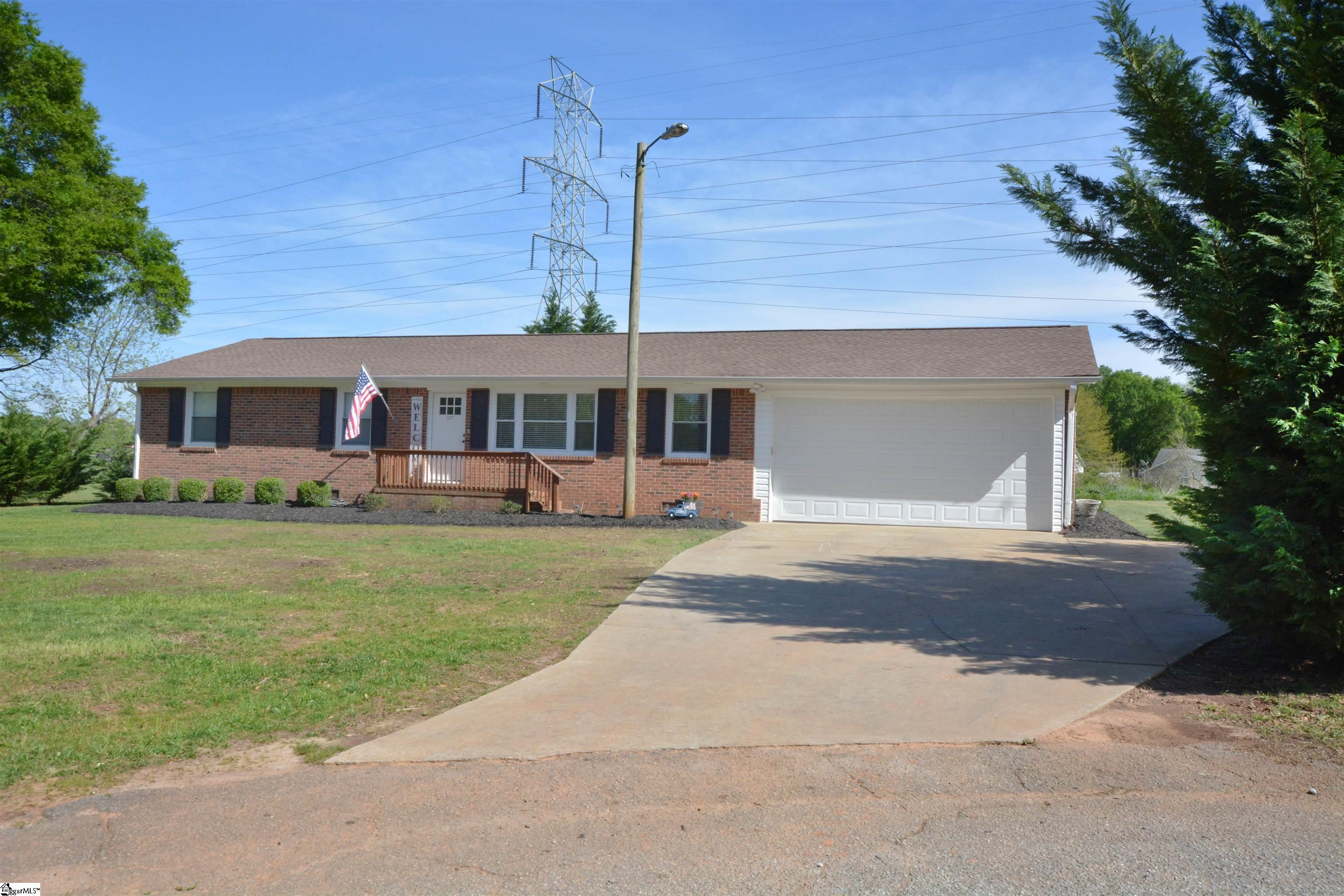 127 State Rd S-42-7128 Lyman, SC 29365 - Photo 1 of 33 Gallery Image 1