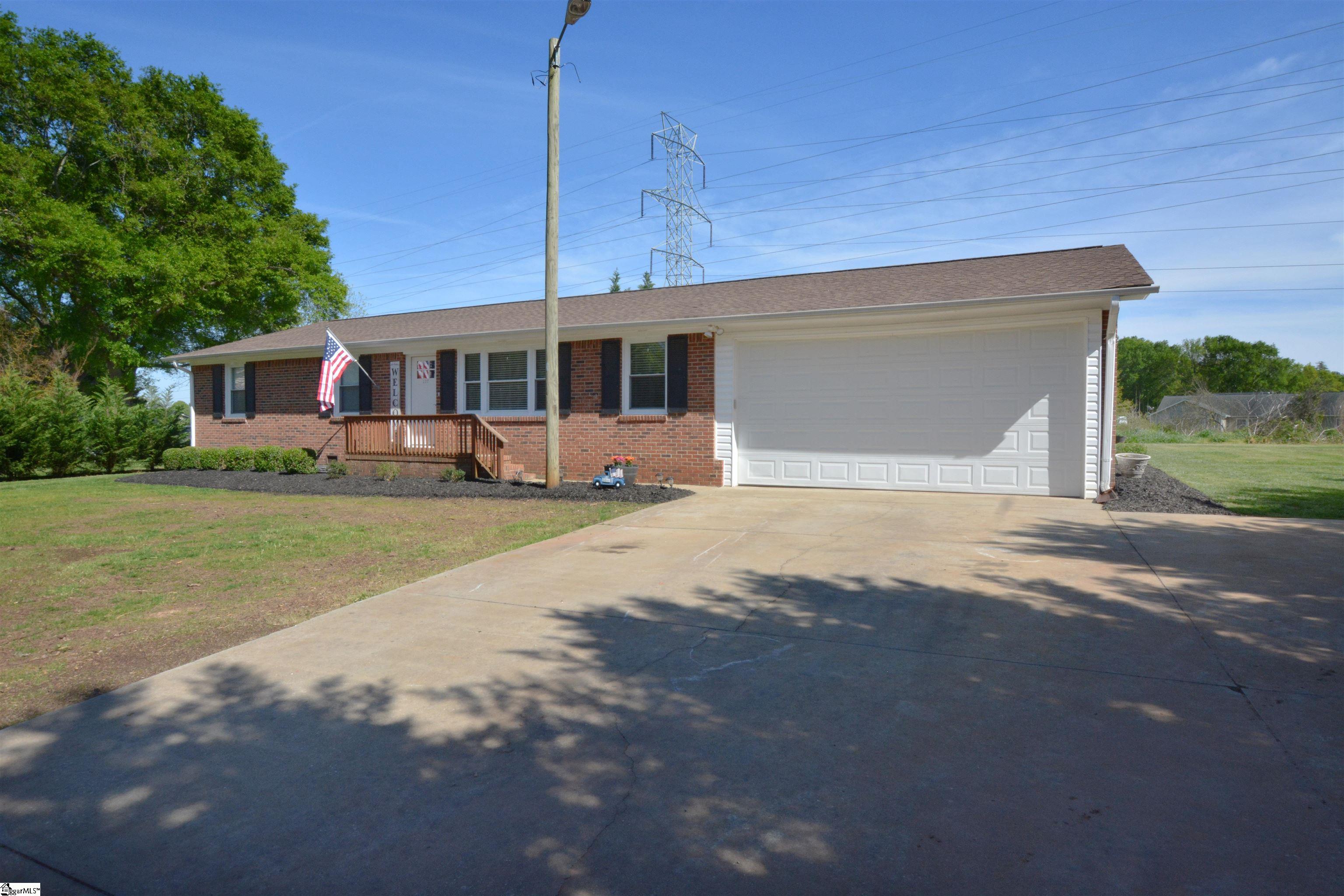 127 State Rd S-42-7128 Lyman, SC 29365 - Photo 5 of 33 Gallery Image 5