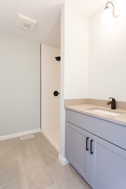 455 Cronin Road West Brookfield, MA 01585 - Photo 17 of 35 a bathroom with a shower and a sink