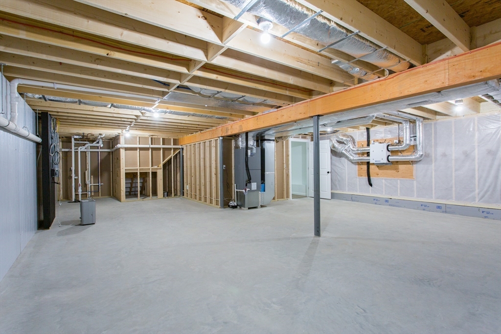 455 Cronin Road West Brookfield, MA 01585 - Photo 32 of 35 a view of large parking area