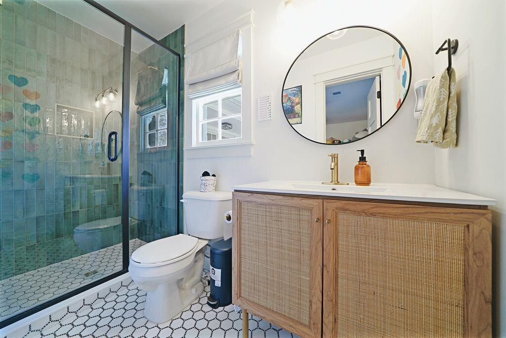 673 Edmonds Drive Charleston, SC 29412 - Photo 28 of 40 WW6AAdjw