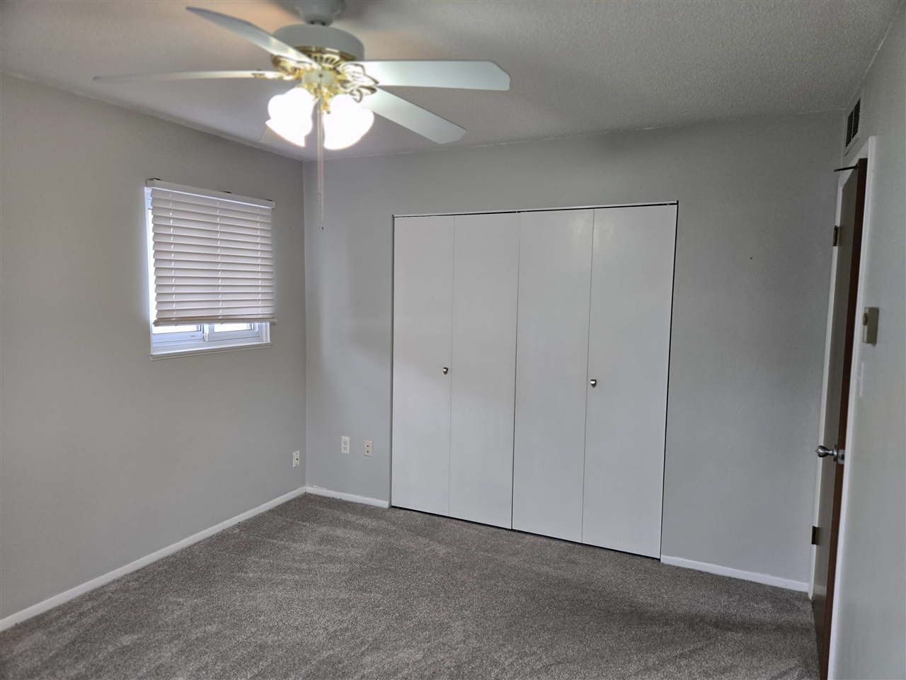 1512 Normandy Road, Unit 105 Royal Oak, MI 48073 - Photo 31 of 35