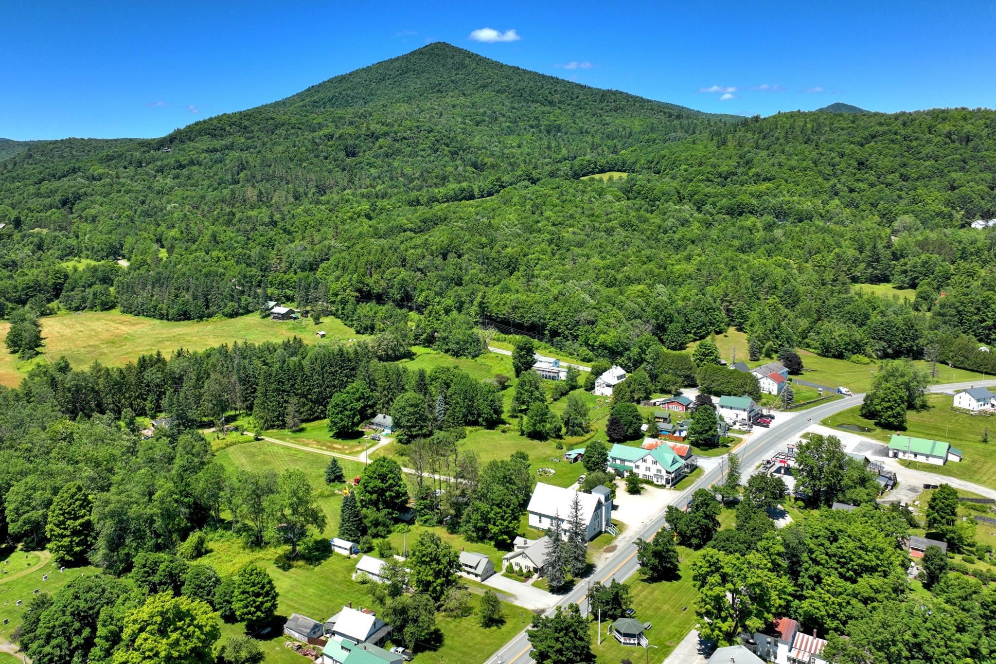 3863 Vermont Rte 100 Pittsfield, VT 05762 - Photo 34 of 40