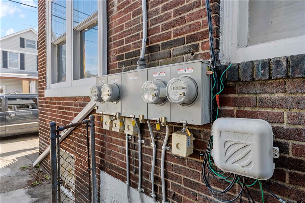 1210 Holmes Street McKees Rocks, PA 15136 - Photo 32 of 44