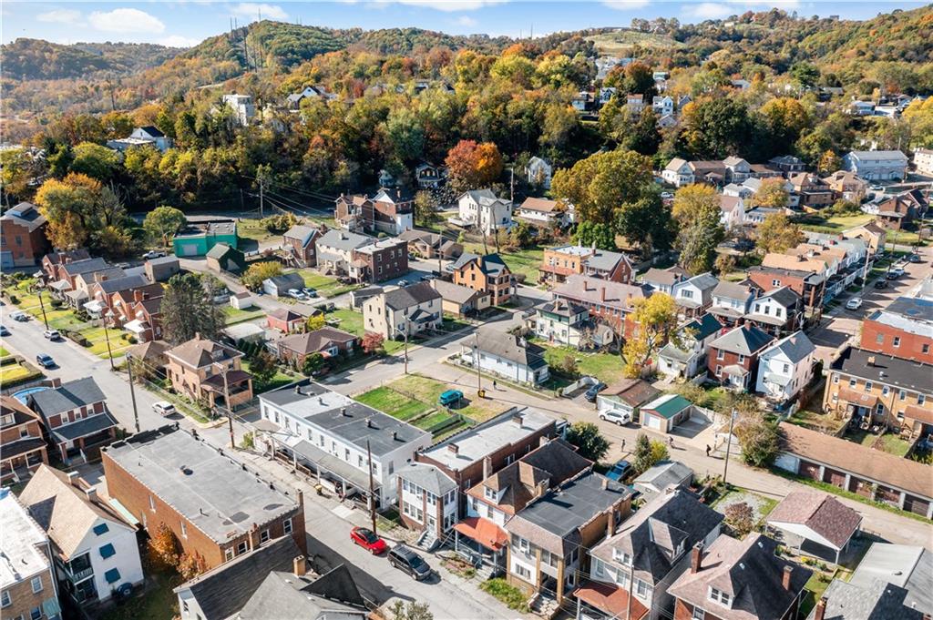 1210 Holmes Street McKees Rocks, PA 15136 - Photo 35 of 44 an aerial view of a city with lots of residential buildings
