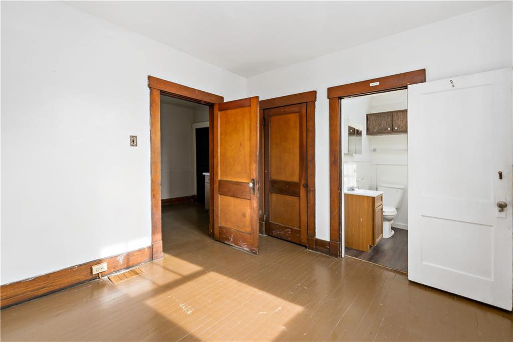 1210 Holmes Street McKees Rocks, PA 15136 - Photo 7 of 44