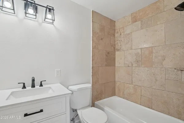 $389,900 | 2115 East Birchwood Avenue, Mesa, AZ 85204