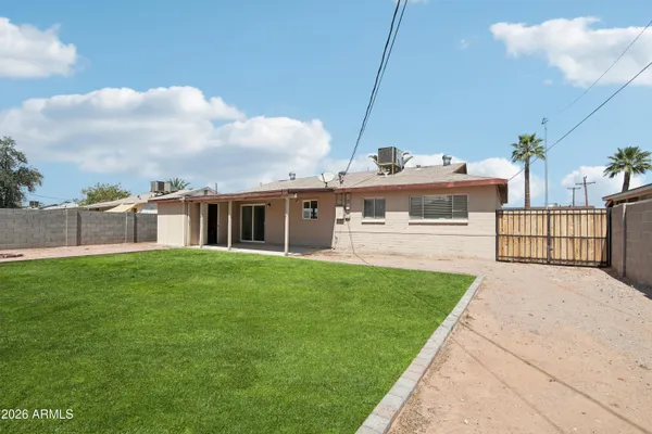 $389,900 | 2115 East Birchwood Avenue, Mesa, AZ 85204