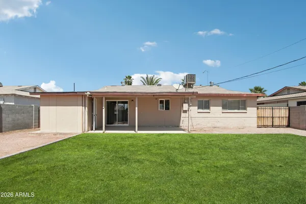 $389,900 | 2115 East Birchwood Avenue, Mesa, AZ 85204