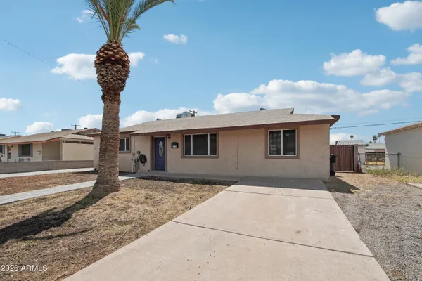 $389,900 | 2115 East Birchwood Avenue, Mesa, AZ 85204