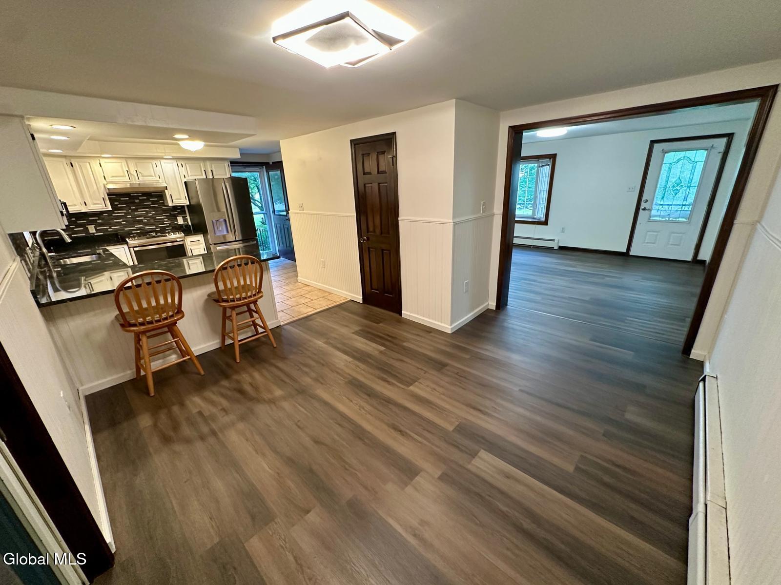 229 Middletown Road Waterford, NY 12188 - Photo 14 of 50 364e8975-86de-42d6-8a0d-798831f1da53