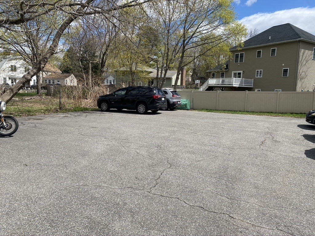 144 Waverly Road, Unit 1 North Andover, MA 01845 - Photo 3 of 6