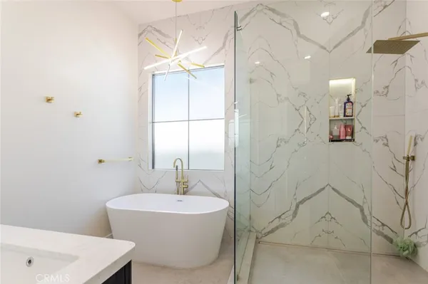 $12,000 | 7714 Lasaine Avenue, Northridge, CA 91325