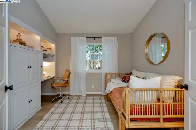 $1,195,000 | 21 Ulster Place, Alameda, CA 94502