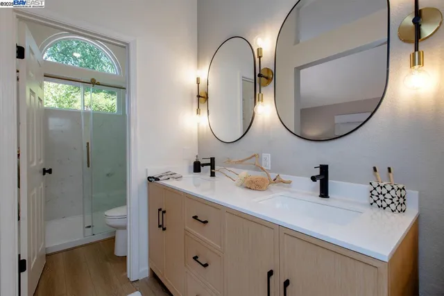 $1,195,000 | 21 Ulster Place, Alameda, CA 94502