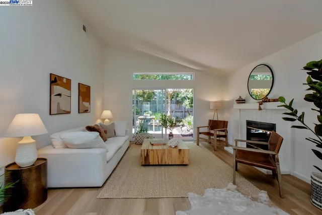 $1,195,000 | 21 Ulster Place, Alameda, CA 94502