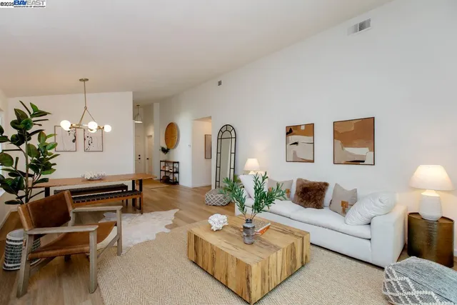 $1,195,000 | 21 Ulster Place, Alameda, CA 94502