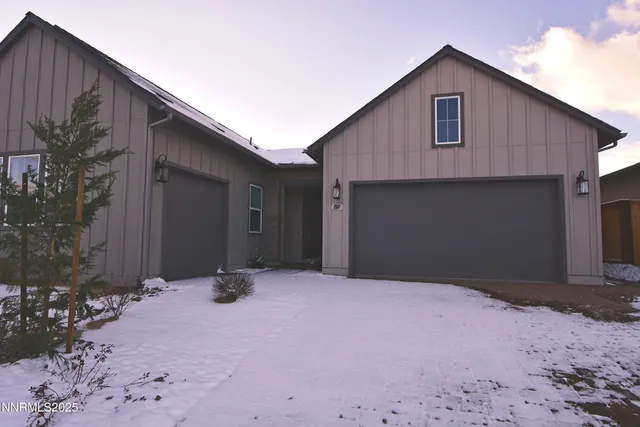 $3,200 | 7587 Calypso Drive, Sparks, NV 89436