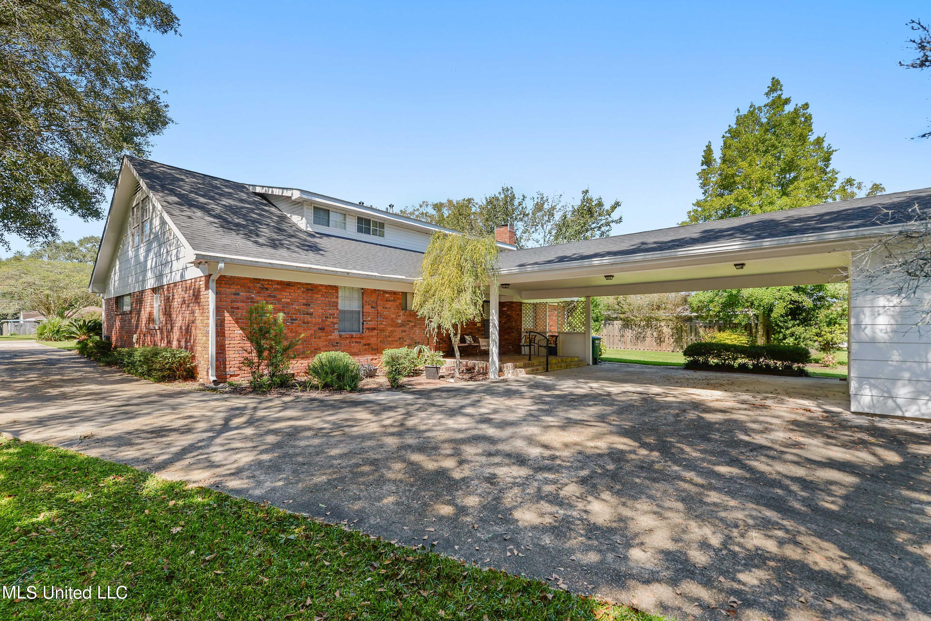 1710 Bates Street Pascagoula, MS 39581 - Photo 30 of 38 030