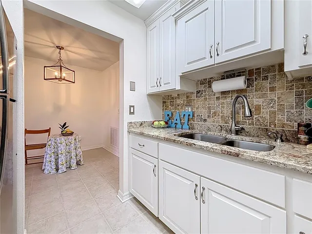 $182,000 | 2480 Enterprise Road, Unit 5, Clearwater, FL 33763