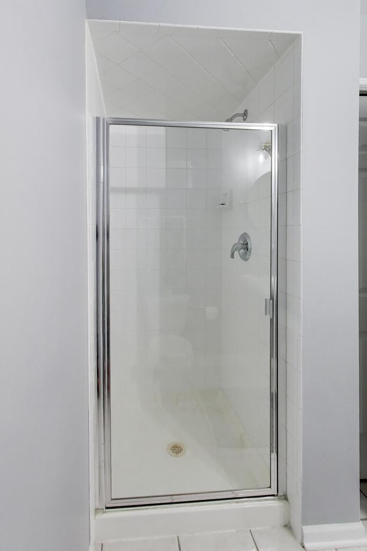 4010 North Clark Street, Unit C Chicago, IL 60613 - Photo 12 of 39