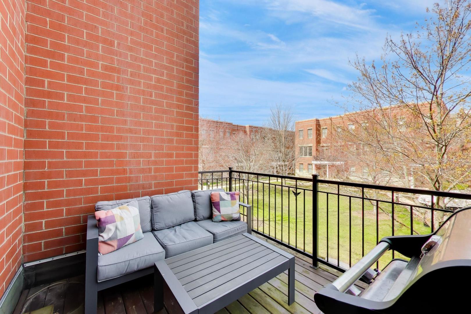 4010 North Clark Street, Unit C Chicago, IL 60613 - Photo 28 of 39