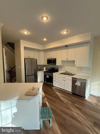 $3,000 | 17301 Pacific Rim Terrace, Dumfries, VA 22025