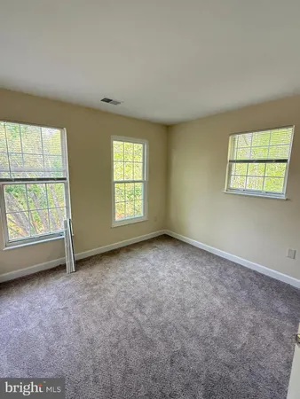 $3,000 | 17301 Pacific Rim Terrace, Dumfries, VA 22025