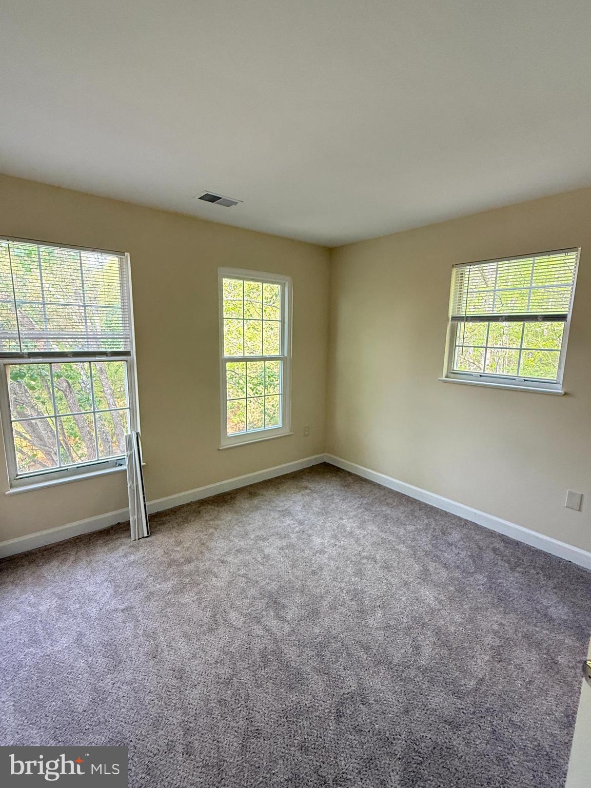 17301 Pacific Rim Terrace Dumfries, VA 22025 - Photo 22 of 36