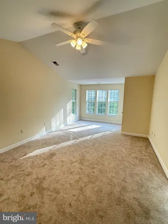 $3,000 | 17301 Pacific Rim Terrace, Dumfries, VA 22025