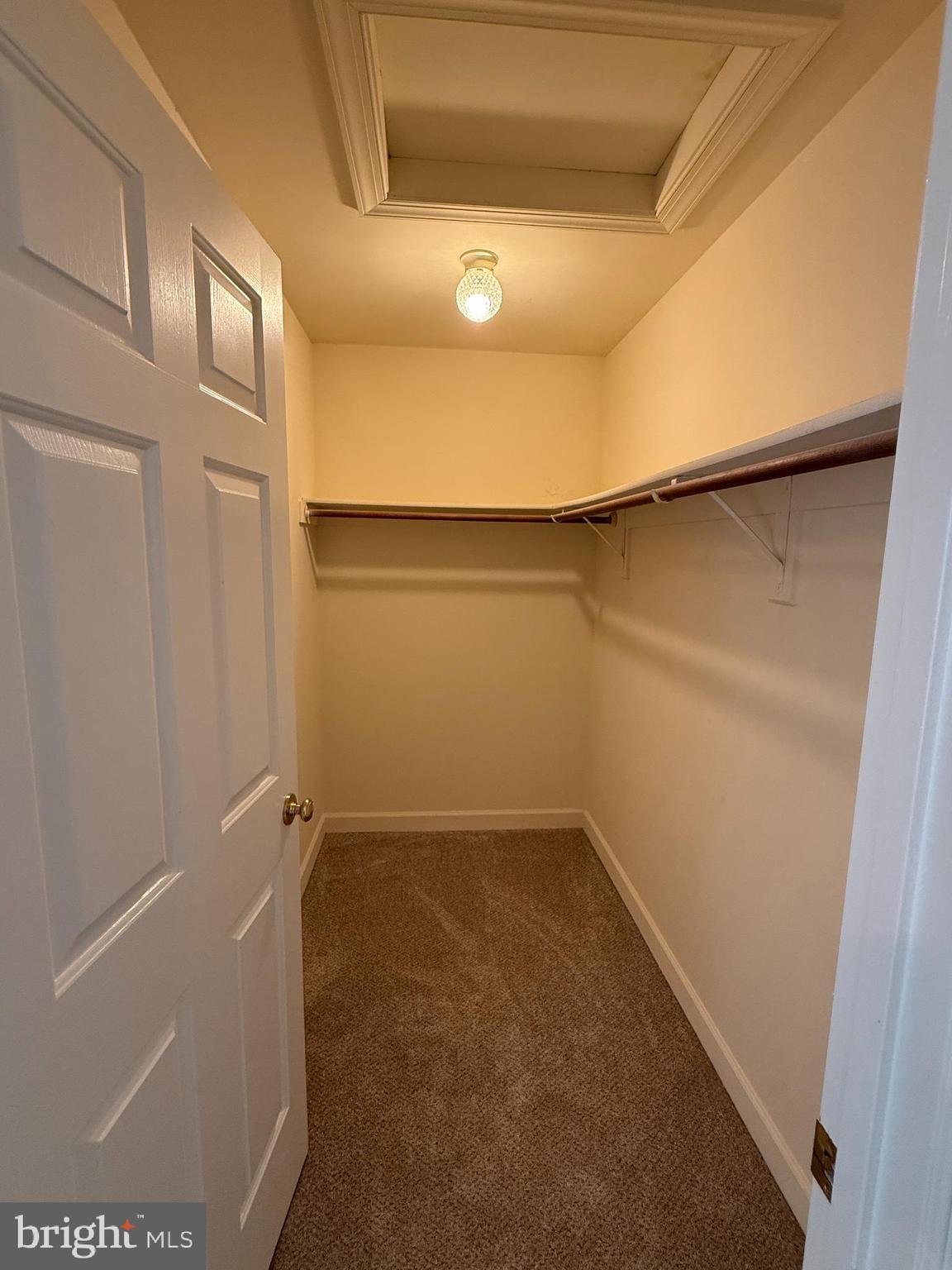 17301 Pacific Rim Terrace Dumfries, VA 22025 - Photo 29 of 36