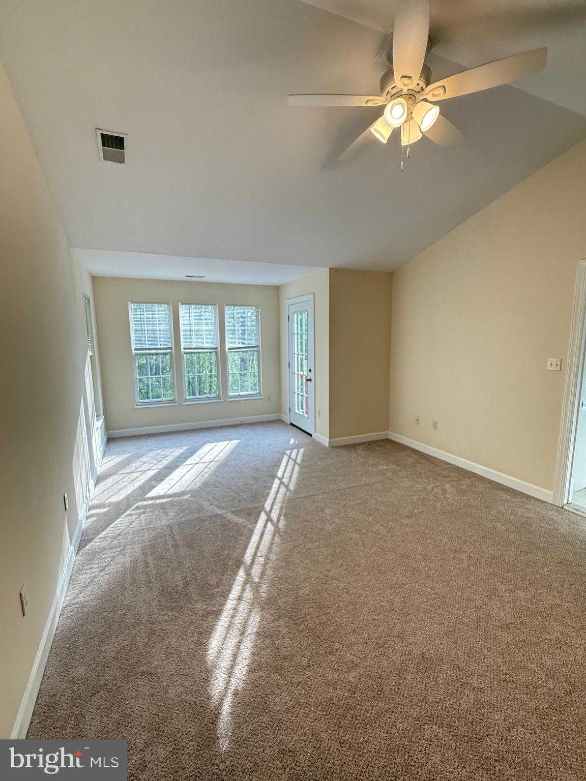 17301 Pacific Rim Terrace Dumfries, VA 22025 - Photo 30 of 36