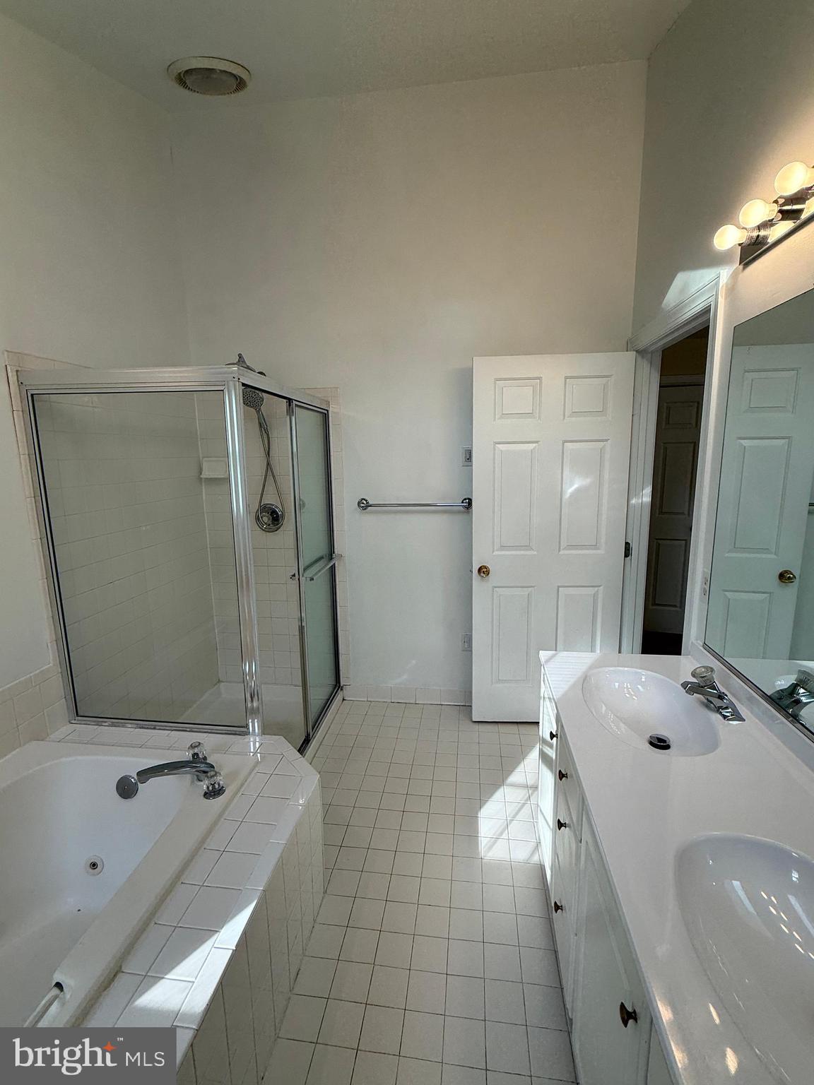 17301 Pacific Rim Terrace Dumfries, VA 22025 - Photo 35 of 36