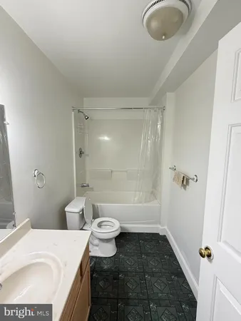 $3,000 | 17301 Pacific Rim Terrace, Dumfries, VA 22025