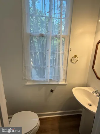 $3,000 | 17301 Pacific Rim Terrace, Dumfries, VA 22025