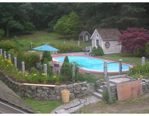 79 Pine Street Dover, MA 02030 - Photo 13 of 14