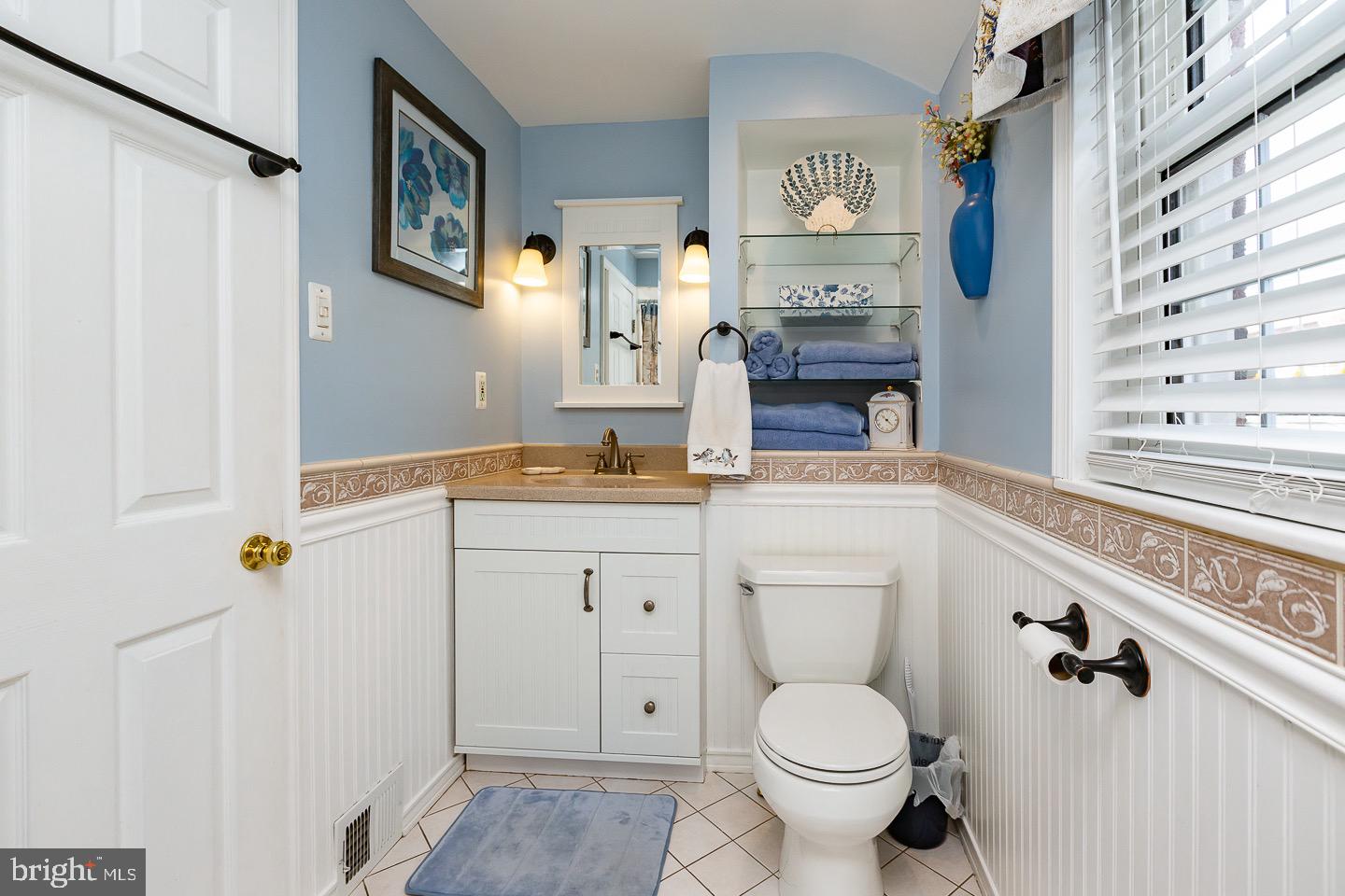 1209 Dermond Road Drexel Hill, PA 19026 - Photo 24 of 35 Hall bathroom