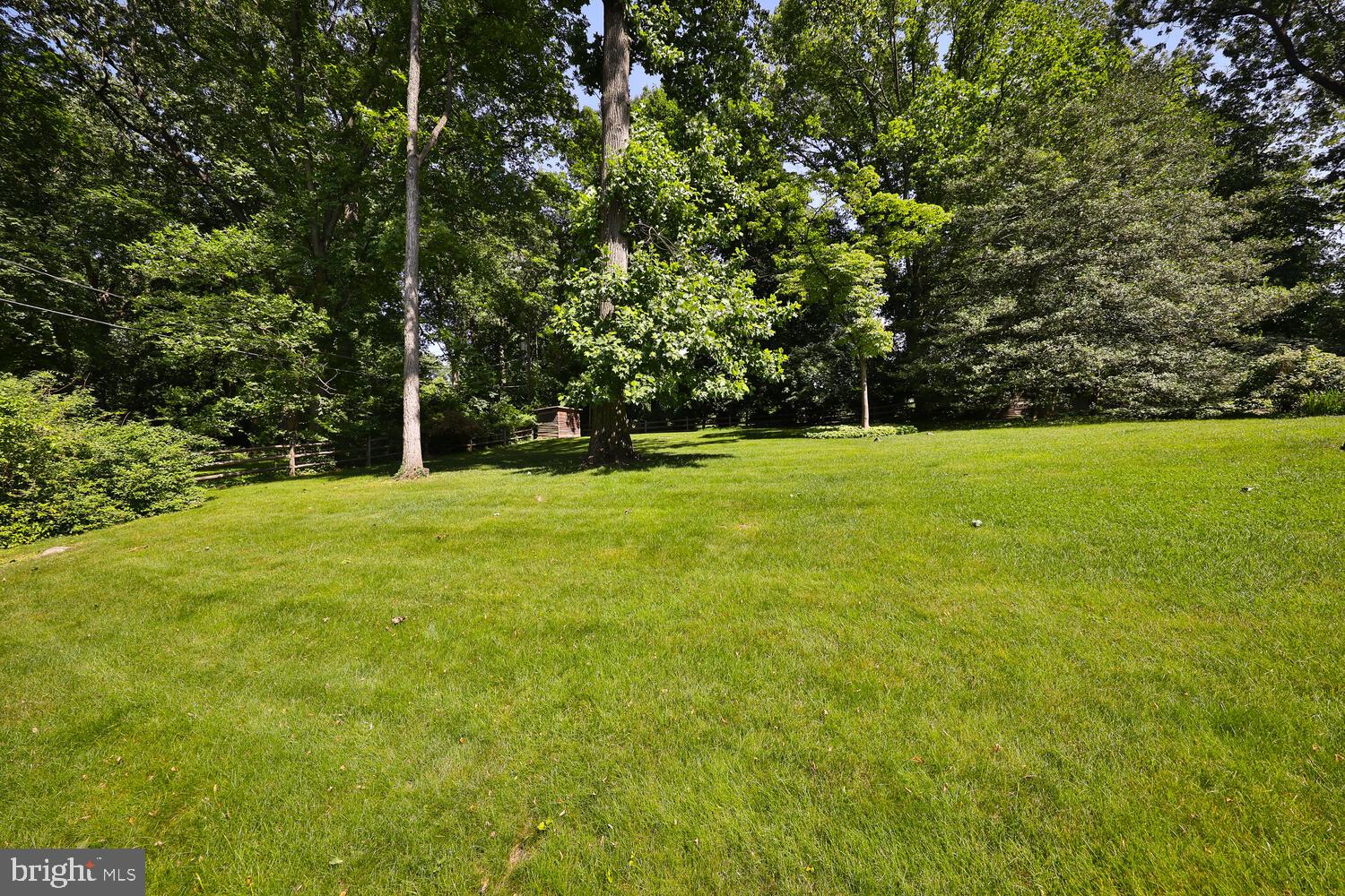 1707 Lynam Road Abington, PA 19046 - Photo 42 of 47 Yard