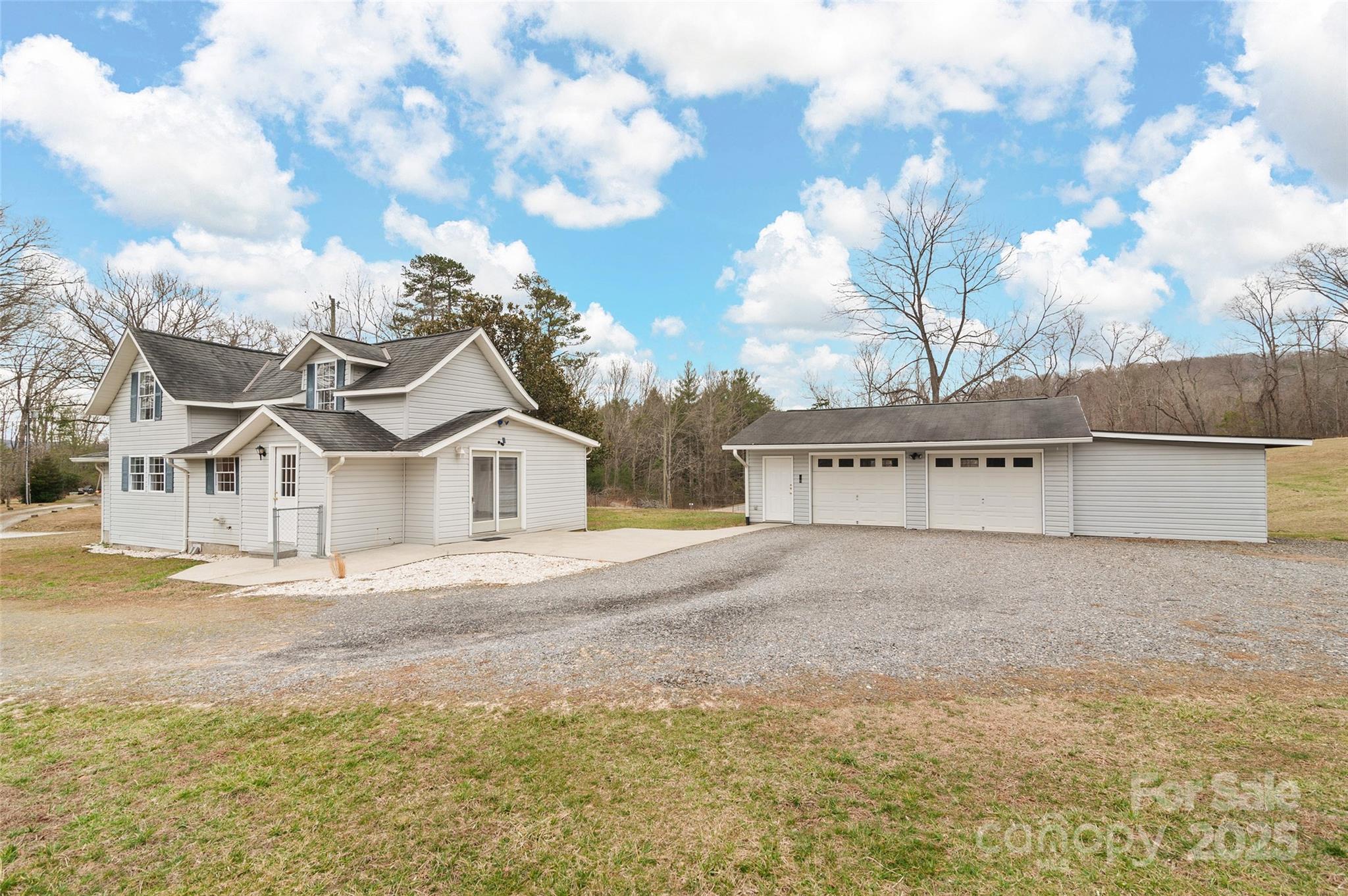 46 Bob Barnwell Road Fletcher, NC 28732 - Photo 3 of 42 Gallery Image 3
