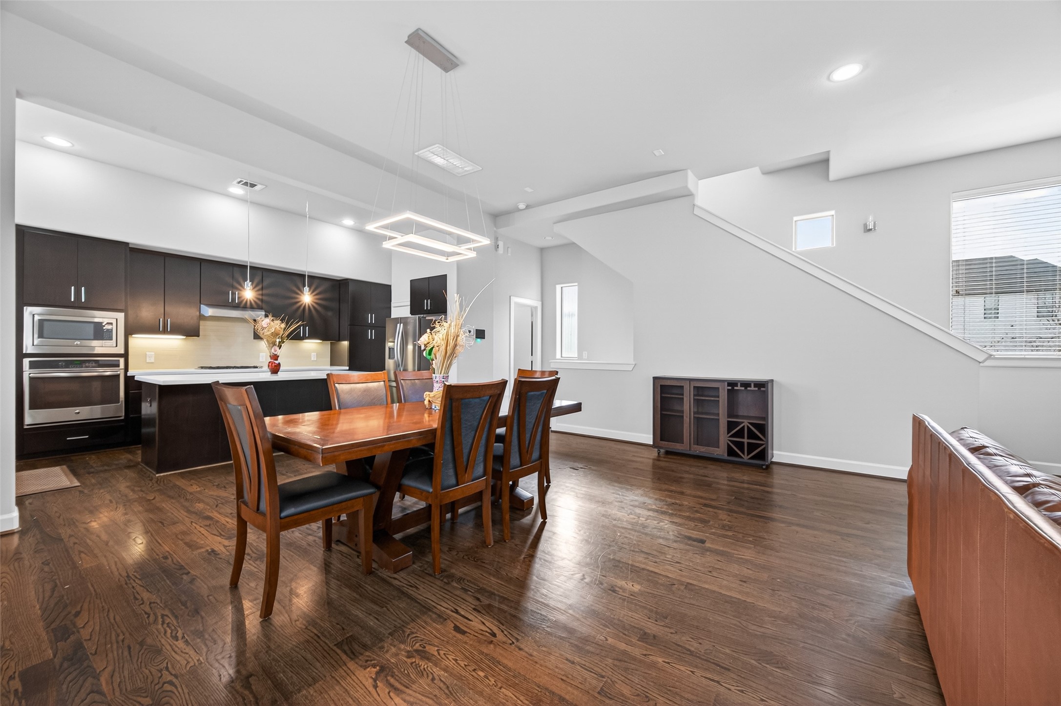 5313 Inker Street Houston, TX 77007 - Photo 10 of 31 Gallery Image 10
