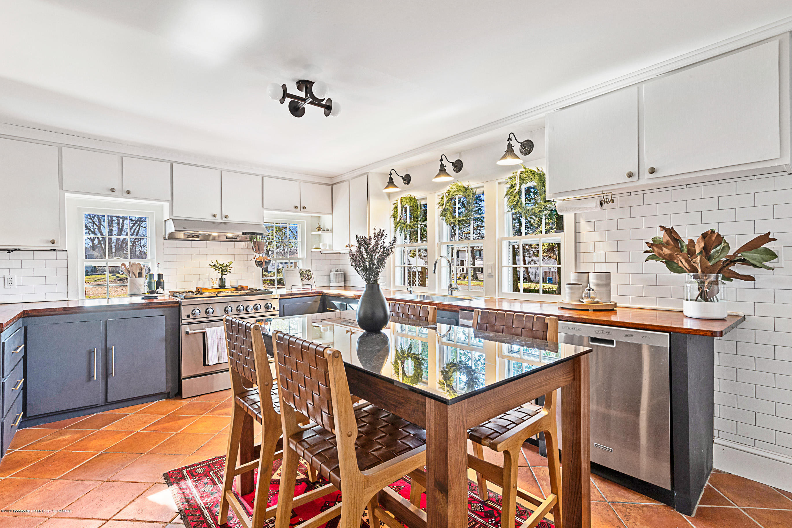 497 E Road Belford, NJ 07718 - Photo 25 of 54 497EastOnline-33