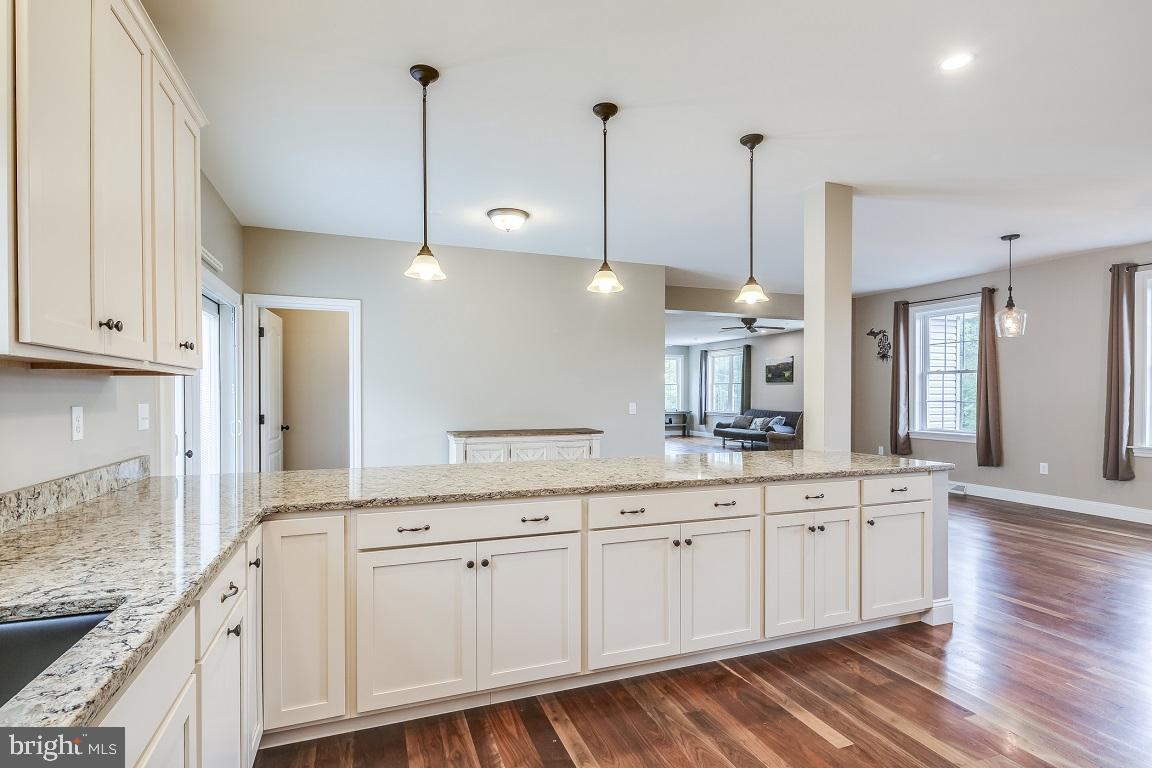 3324 Flickinger Road Westminster, MD 21158 - Photo 16 of 52 Kitchen