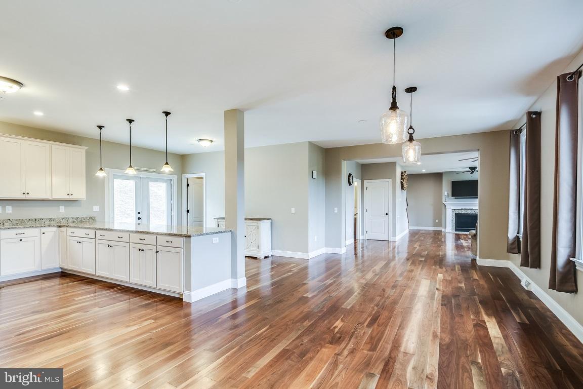 3324 Flickinger Road Westminster, MD 21158 - Photo 17 of 52 Dining Room w/view of main level