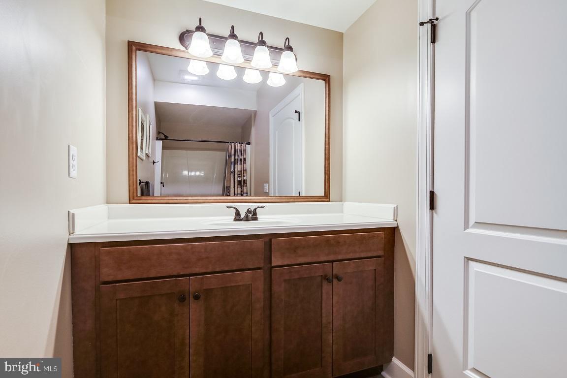 3324 Flickinger Road Westminster, MD 21158 - Photo 39 of 52 Fifth Bedroom en-suite Full Bathroom