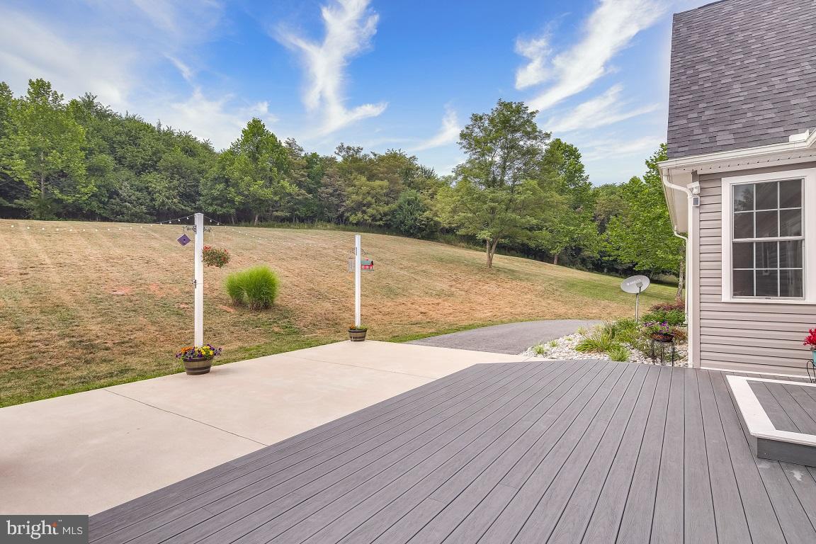 3324 Flickinger Road Westminster, MD 21158 - Photo 47 of 52 Deck and rear Patio