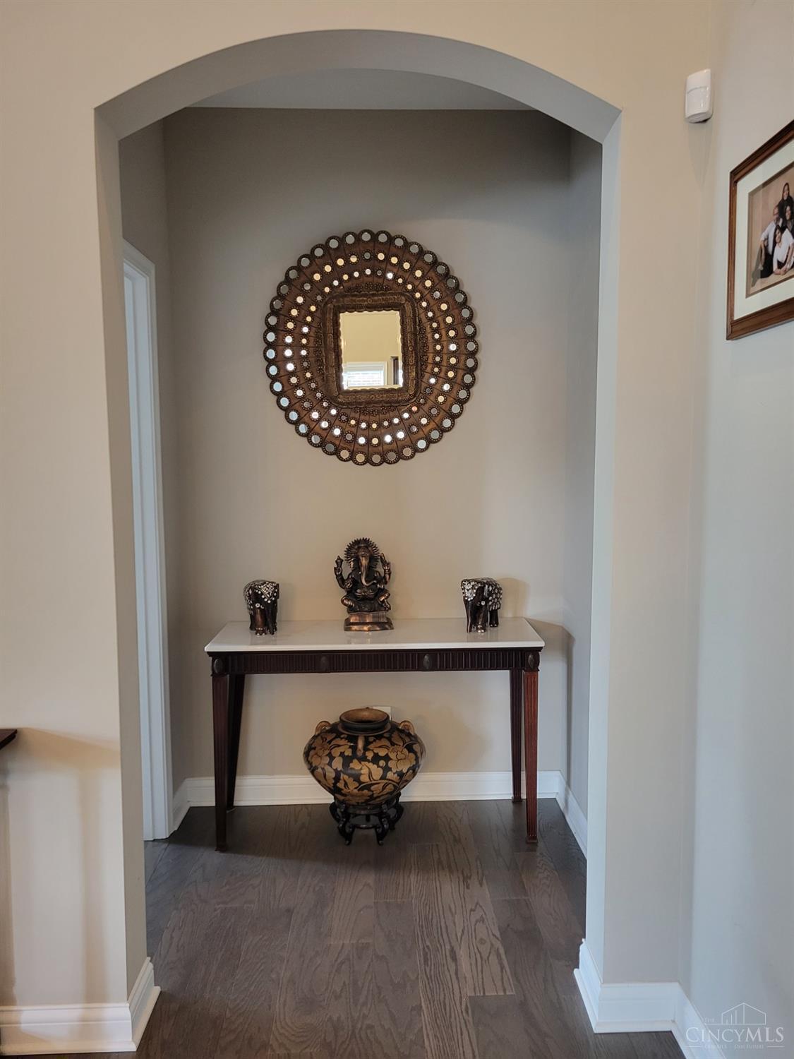201 Decatur Lane Loveland, OH 45140 - Photo 5 of 30 Gallery Image 5