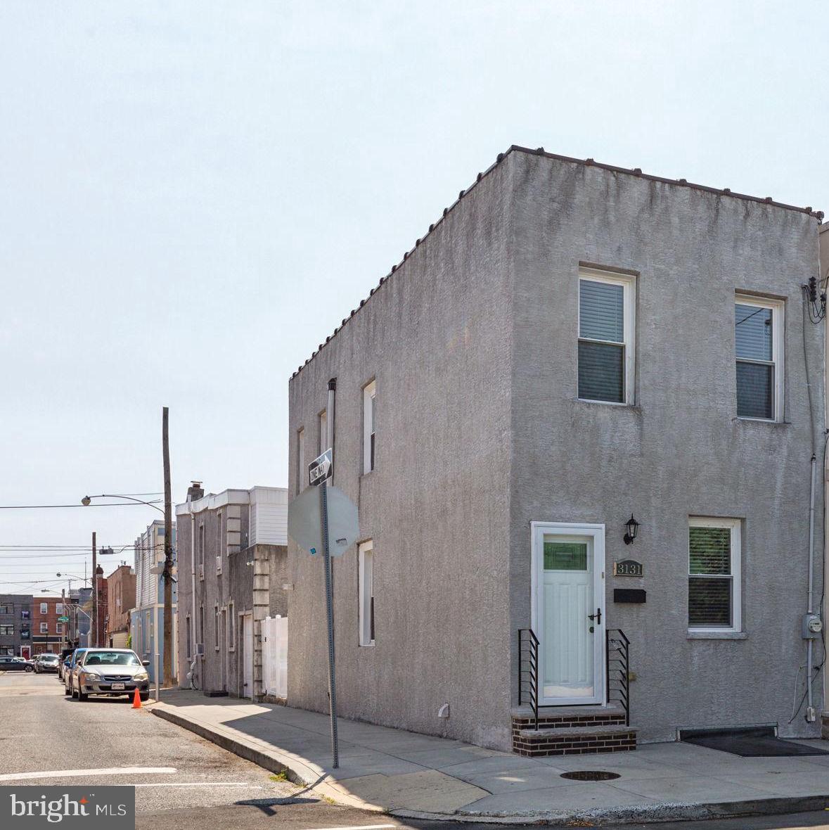 3131 Edgemont Street Philadelphia, PA 19134 - Photo 3 of 39 a building view with a outdoor space