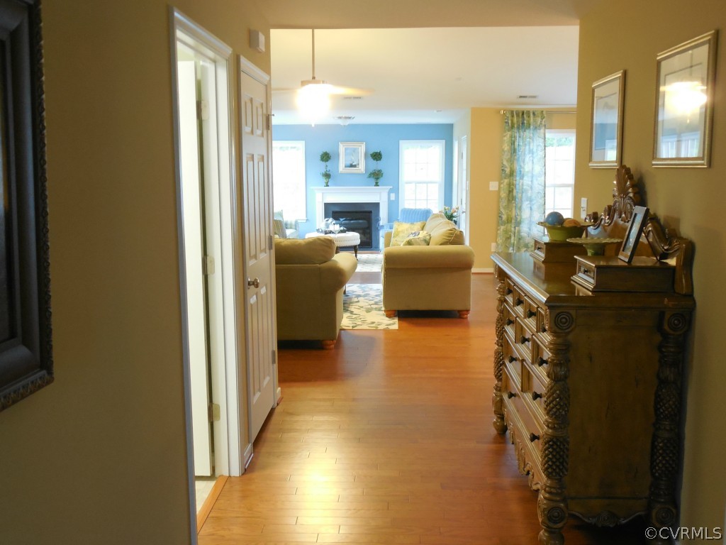 692 Anne Lane, Unit R2 Aylett, VA 23009 - Photo 8 of 16 Gallery Image 8