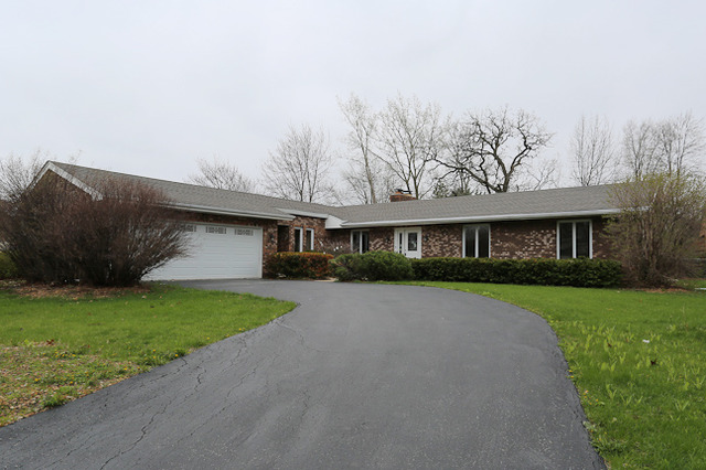 866 Charles Street Crete, IL 60417 - Photo 1 of 22