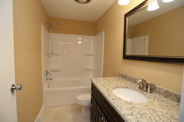 866 Charles Street Crete, IL 60417 - Photo 4 of 22